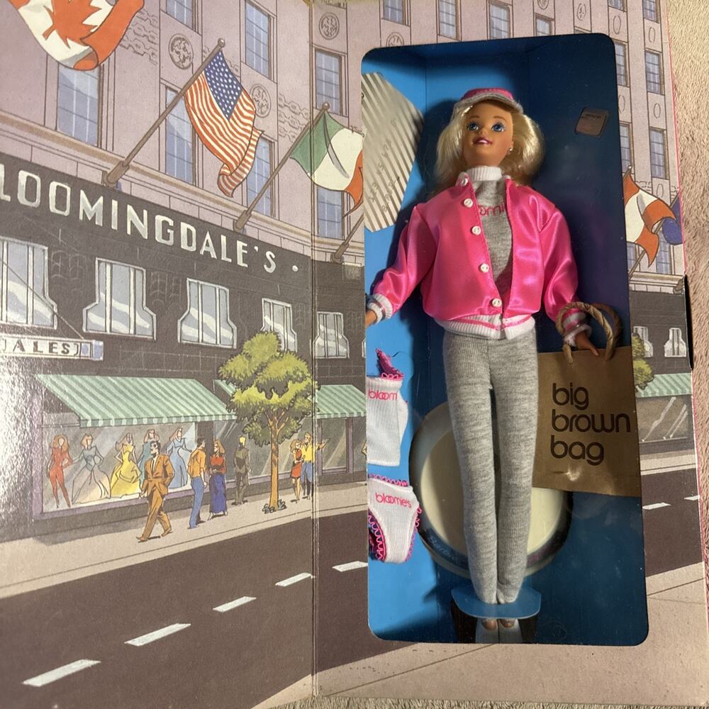 1996 BARBIE AT BLOOMINGDALE’S - 16290 - ORIGINAL BOX - SPECIAL EDITION